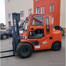 Дизельный вилочный погрузчик Heli 5т с кабиной отопителя