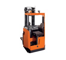 Электрический штабелер Toyota SRE135L (Исполнение для рыбной промышленности)