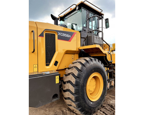 Фронтальный погрузчик XGMA XG 956N