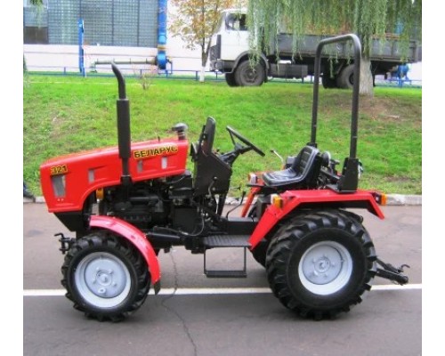 Трактор BELARUS-321