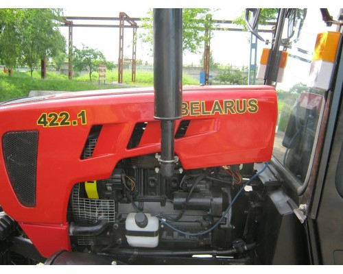 Трактор BELARUS-422.1